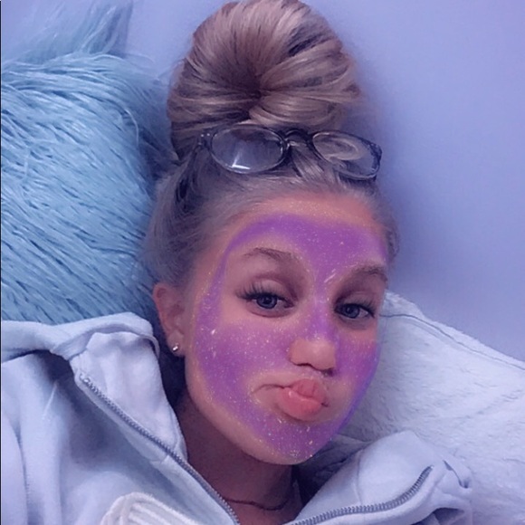 Meet your Posher, Alexa - Picture 1 of 1